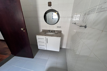 Sobrado à venda na Vila Clarice na Rua Major Alfredo Romão