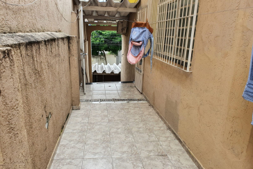 Casa assobradada nas Perdizes na Rua dos Caetés