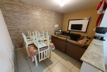 Casa assobradada nas Perdizes na Rua dos Caetés