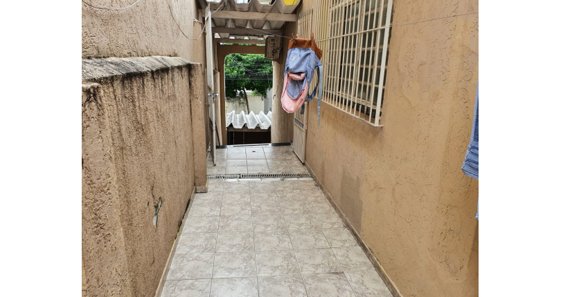 Casa assobradada nas Perdizes na Rua dos Caetés