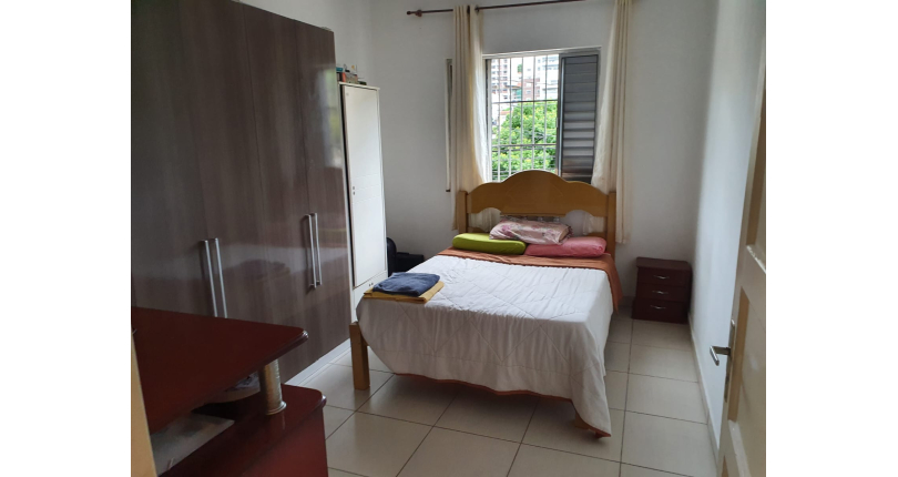 Casa assobradada nas Perdizes na Rua dos Caetés