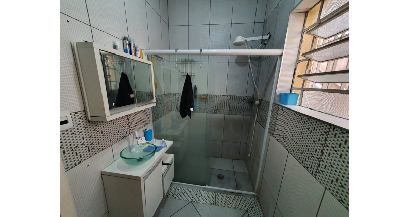 Casa assobradada nas Perdizes na Rua dos Caetés