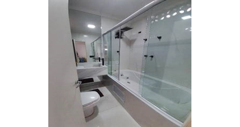 Belo Sobrado à Venda no Parque São Domingos na Rua Amílcar Barbuy