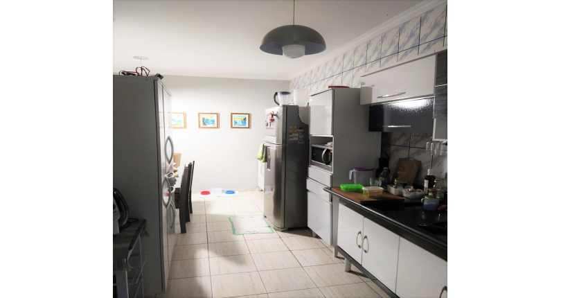 Sobrado à venda em Caieiras bairro Vera Tereza na Rua Fernando Lima dos Santos