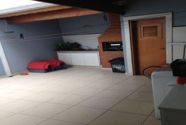 Sobrado à venda na Vila dos Remédios na Rua Físico Lawrence