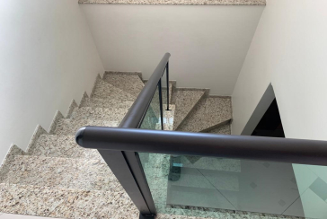 Sobrado à venda no Jardim Regina na Rua Doutor Almeida Soares