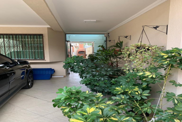 Sobrado à venda no Jardim Regina na Rua Doutor Almeida Soares