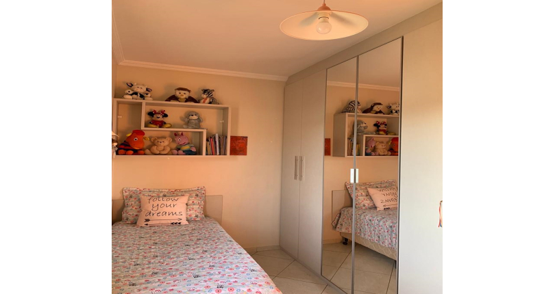 Sobrado à venda no Jardim Regina na Rua Doutor Almeida Soares