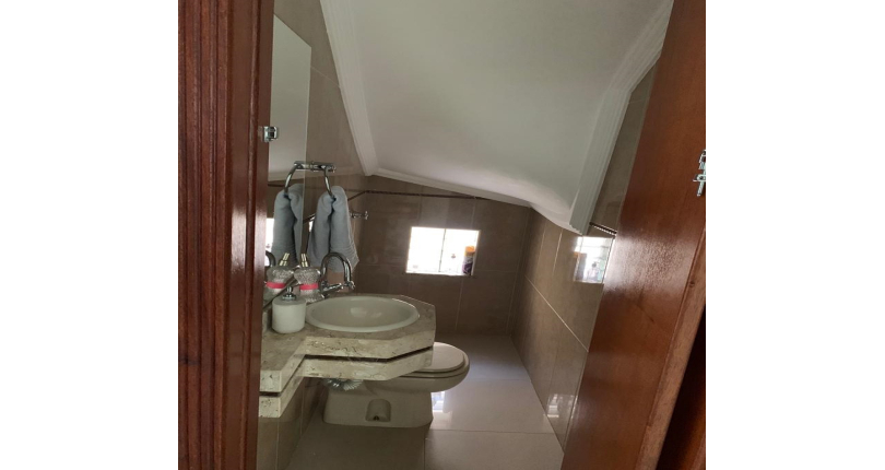 Sobrado à venda no Jardim Regina na Rua Doutor Almeida Soares