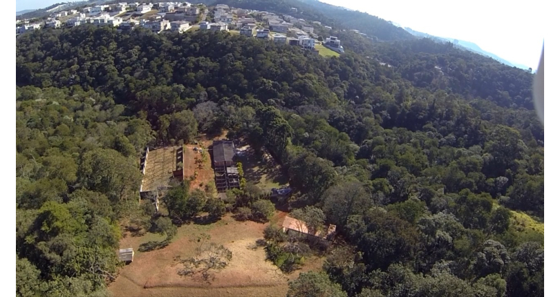 Terreno à venda em Santana de Parnaíba Chácara Jaguari (Fazendinha)na Estrada Jaguari
