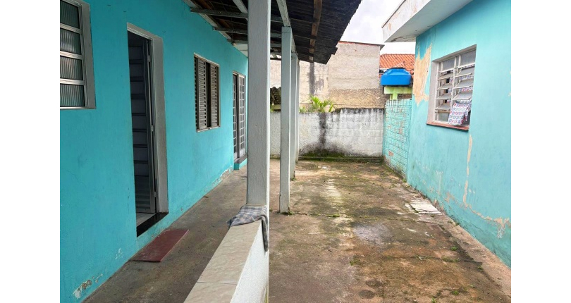 Casa à venda Rua Armando Flamarion Coelho, Jardim Santo Elias - Imóveis à Venda