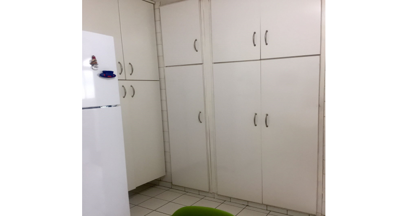 Apartamento à venda em Pinheiros na Rua Cônego Eugênio Leite 574 , no Condomínio Edifício Daisylin