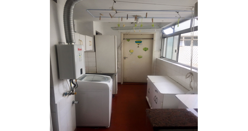 Apartamento à venda em Pinheiros na Rua Cônego Eugênio Leite 574 , no Condomínio Edifício Daisylin