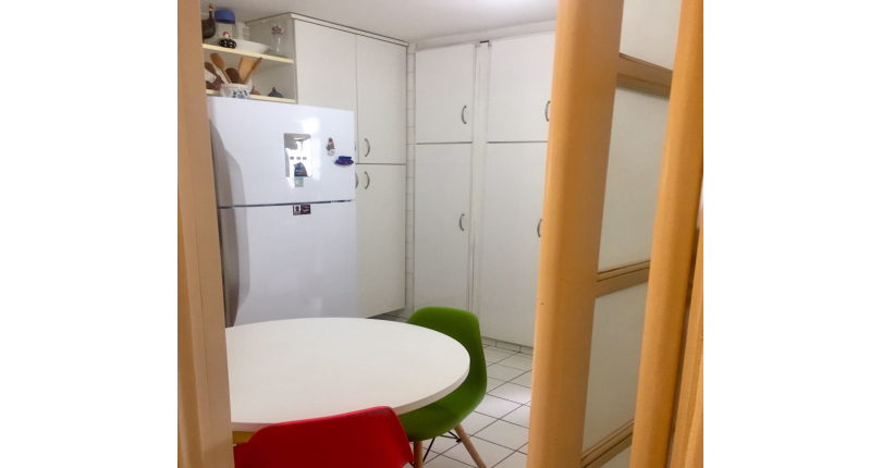 Apartamento à venda em Pinheiros na Rua Cônego Eugênio Leite 574 , no Condomínio Edifício Daisylin