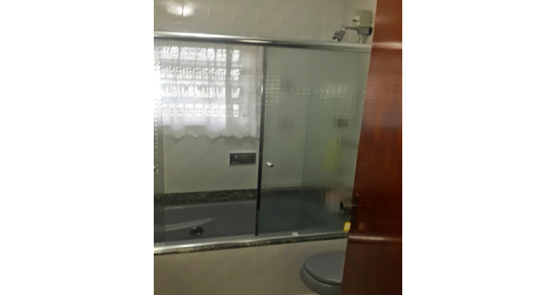  Sobrado à venda no Jardim Pinheiros na Rua Alessandro Araldi