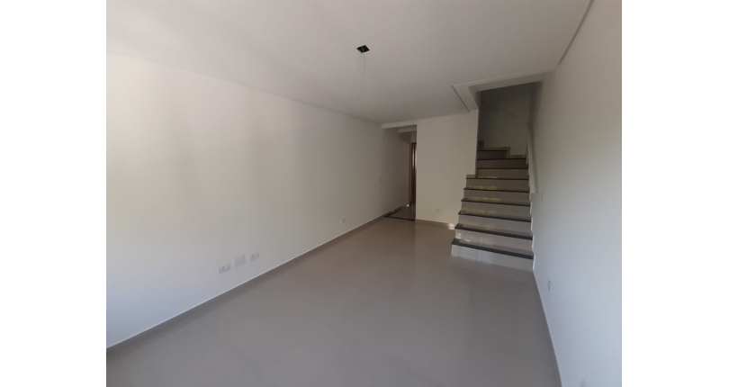 Sobrado à venda Rua Doutor André Peggion, 544 B, Jardim Regina - Imóveis à Venda