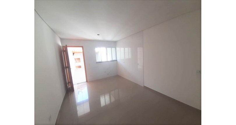 Sobrado à venda Rua Doutor André Peggion, 544 B, Jardim Regina - Imóveis à Venda