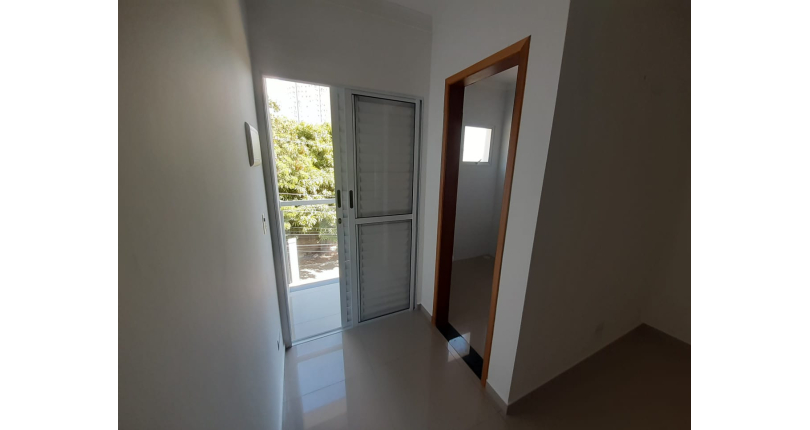 Sobrado à venda Rua Doutor André Peggion, 544 B, Jardim Regina - Imóveis à Venda