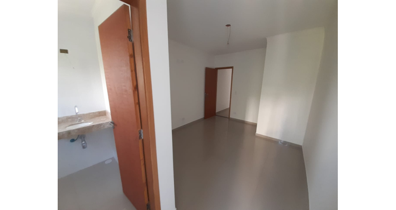 Sobrado à venda Rua Doutor André Peggion, 544 B, Jardim Regina - Imóveis à Venda