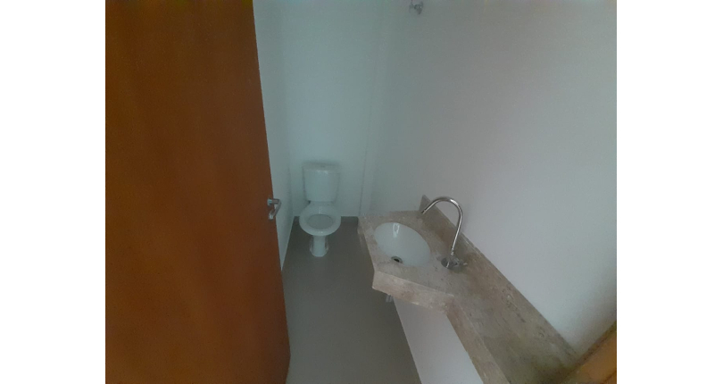 Sobrado à venda Rua Doutor André Peggion, 544 B, Jardim Regina - Imóveis à Venda