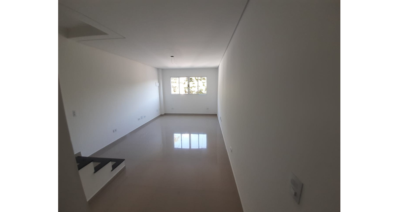 Sobrado à venda Rua Doutor André Peggion, 544 A, Jardim Regina - Imóveis à Venda