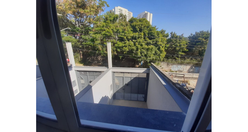 Sobrado à venda Rua Doutor André Peggion, 544 A, Jardim Regina - Imóveis à Venda