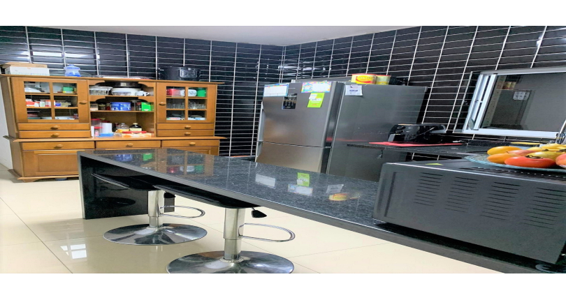 Casa à venda Rua Homero Sales, Parque São Domingos - Imóveis à Venda