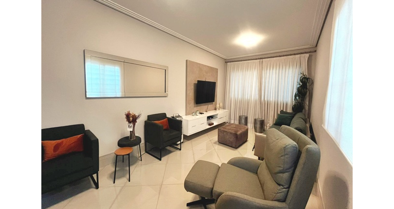 Sobrado à venda Rua Dona Herminda Borba Attuy, Parque São Domingos - Imóveis à Venda