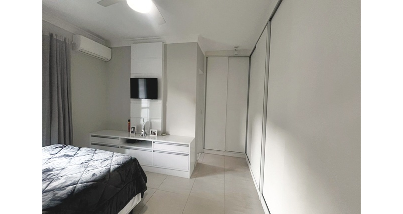 Sobrado à venda Rua Dona Herminda Borba Attuy, Parque São Domingos - Imóveis à Venda