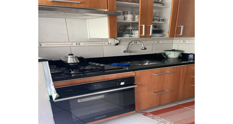 Apartamento à venda no Bairro Ayrosa na Rua João Marchetti 471
