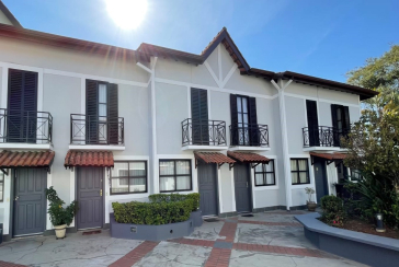 Sobrado à venda no Conjunto Residencial Vista Verde na Rua Desembargador Joaquim Bandeira de Melo 657