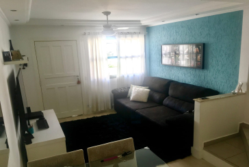 Sobrado à venda no Conjunto Residencial Vista Verde na Rua Desembargador Joaquim Bandeira de Melo 657