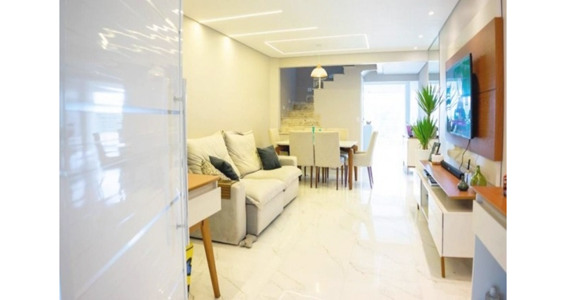 Sobrado à venda no City Recanto Anastácio na Rua Ernesto Boscariol