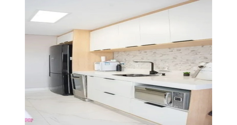 Sobrado à venda no City Recanto Anastácio na Rua Ernesto Boscariol