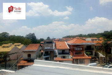 Sobrado à venda no Jardim Regina na Rua Stefano Mauser