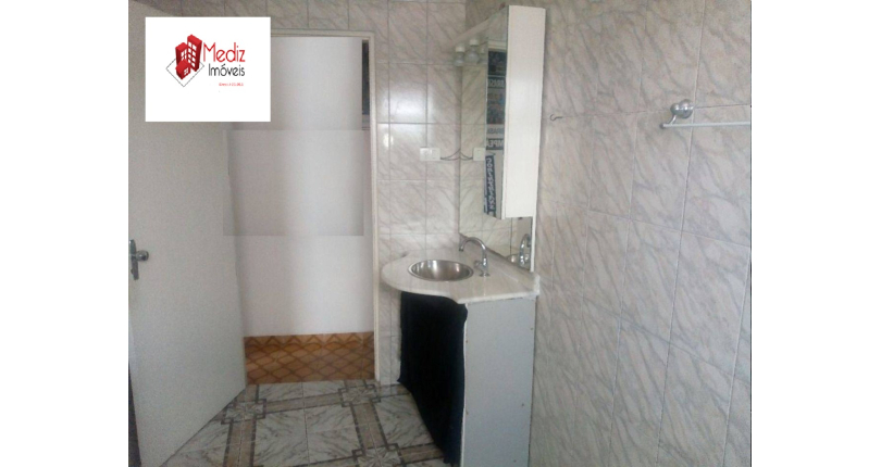 Sobrado à venda no Jardim Regina na Rua Stefano Mauser