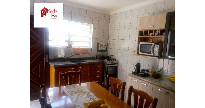 Sobrado à venda no Jardim Regina na Rua Stefano Mauser