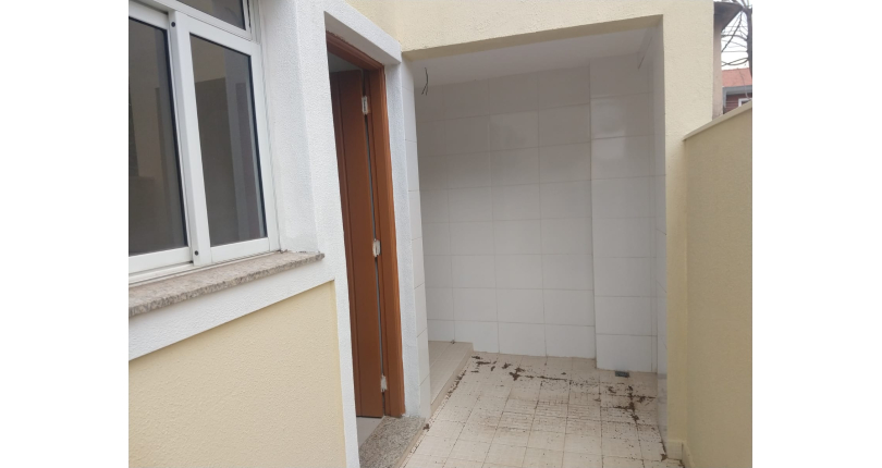 Belo Sobrado à venda na Vila Pereira Barreto na Rua Luís de Andrade 909 