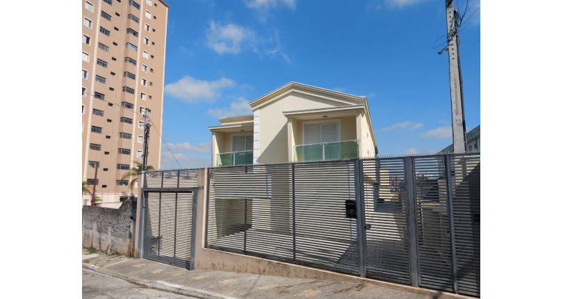  Sobrado à venda na Vila Pereira Barreto na Rua Luís de Andrade 909