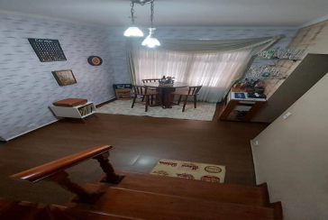 Sobrado à venda em Pestana Osasco Rua Alberto Cortez