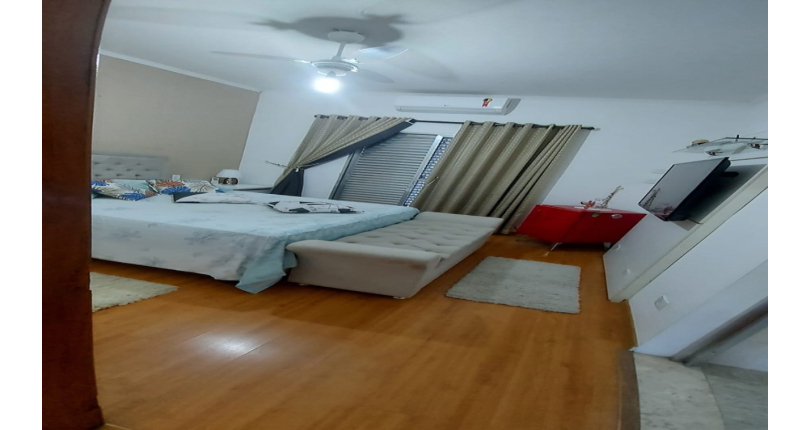 Sobrado à venda em Pestana Osasco Rua Alberto Cortez