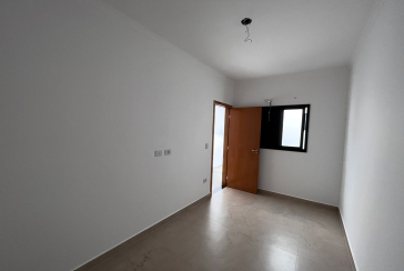 Sobrado novo á venda no Parque São Domingos na Rua Jose Amaro Peçanha 278