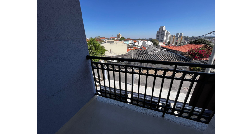 Sobrado novo á venda no Parque São Domingos na Rua Jose Amaro Peçanha 278