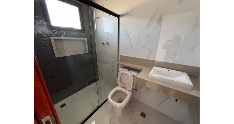 Sobrado novo á venda no Parque São Domingos na Rua Jose Amaro Peçanha 278