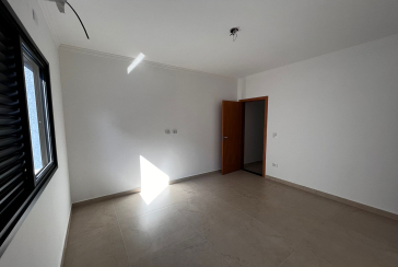 Sobrado novo á venda no Parque São Domingos na Rua Jose Amaro Peçanha 280