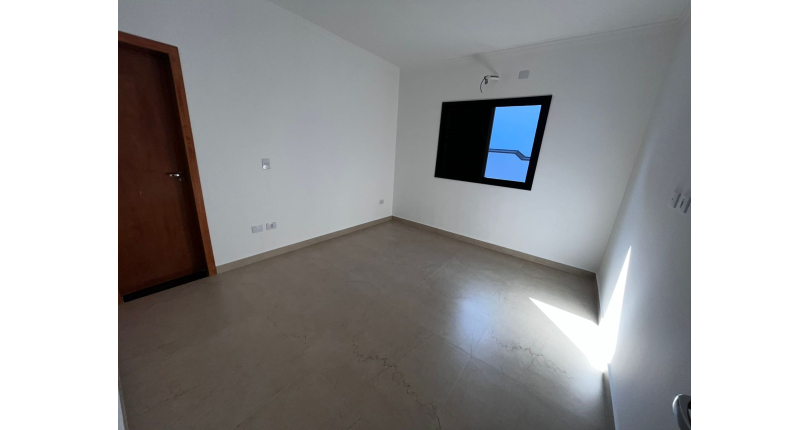 Sobrado novo á venda no Parque São Domingos na Rua Jose Amaro Peçanha 280