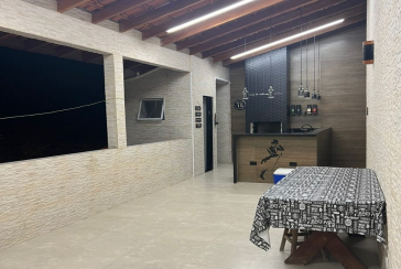 Sobrado à venda na Vila Menck na Rua Thomaz Fimiani