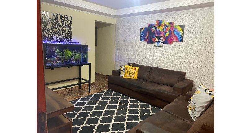 Sobrado à venda na Vila Menck na Rua Thomaz Fimiani