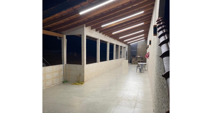 Sobrado à venda na Vila Menck na Rua Thomaz Fimiani