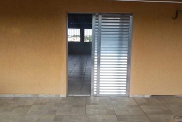 Sobrado à venda no Conjunto Residencial Jardim Canaã na Rua Santaluz